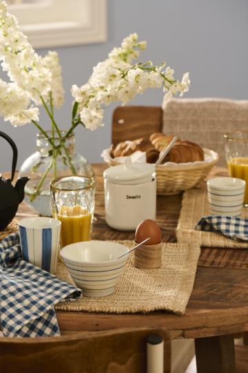 Becher Nordby, 4er Set, weiß-blaue Streifen, Steingut