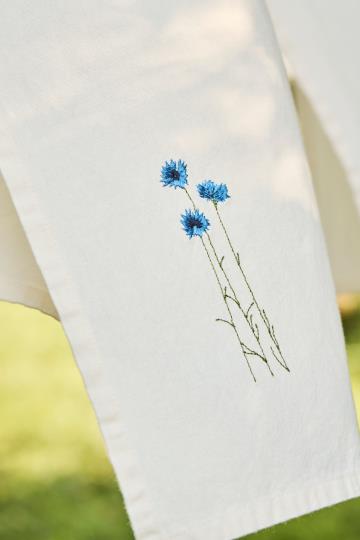 Geschirrtuch Flora, blaue Kornblume, butter cream