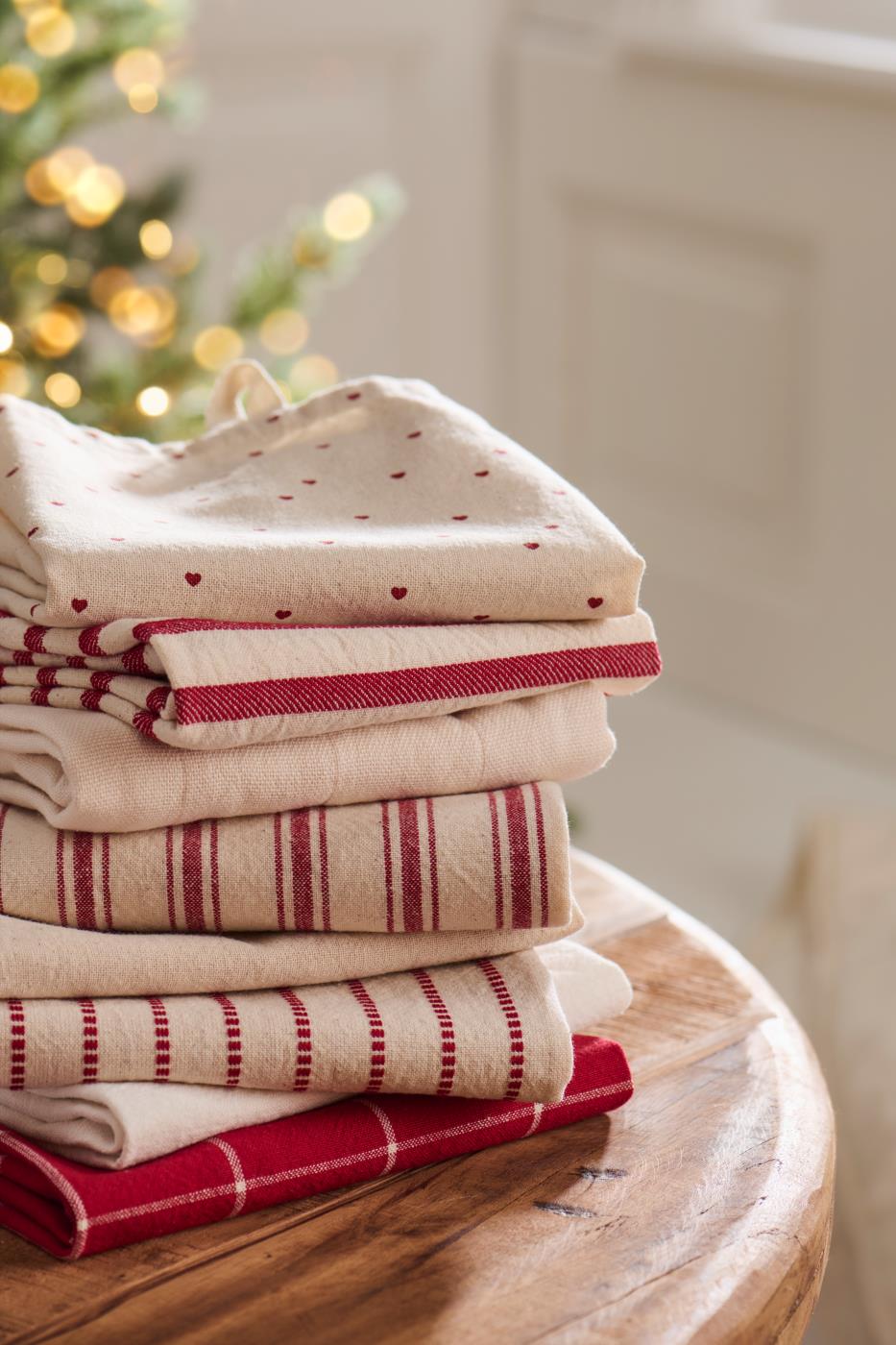 Geschirrtuch Silja, rot, weiße Karows, 50x70cm