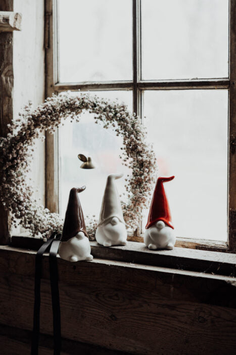 Keramikfigur Zwerg Samuel, Weihnachtszwerg, braune Mütze