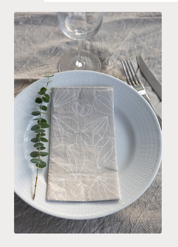 Papierserviette Blomblad, greige, Blütenblätter 11 x 21cm von Storefactory