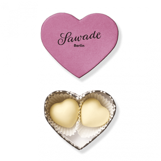 kleine Herzschachtel mit 2 Vanilletrüffeln von Sawade