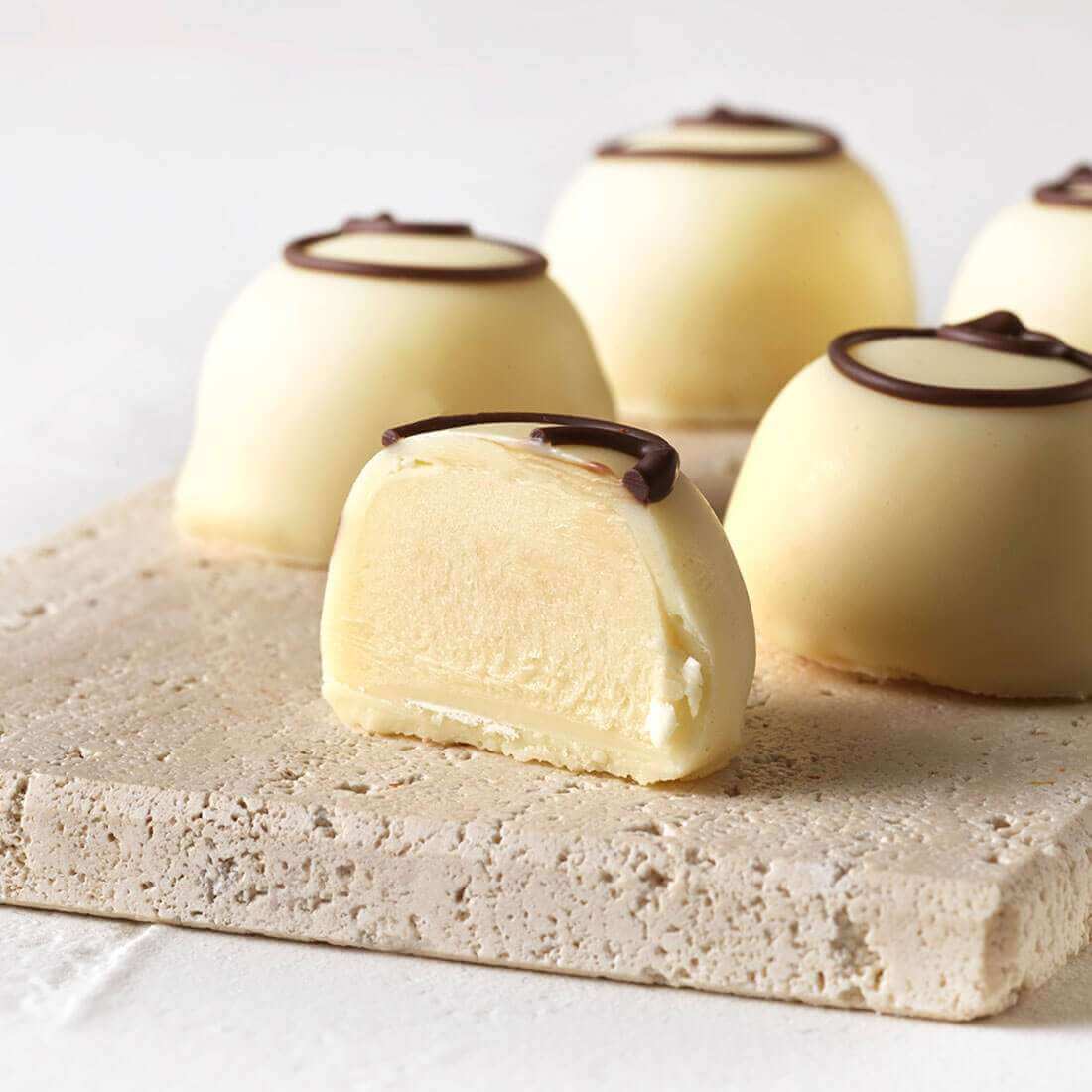 Premium Pralinen Auslese alkoholfrei mit 10 Pralinen von Sawade