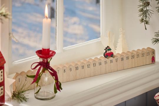 Holzkalender, 1-24, fahrendes Auto, Adventskalender aus Holz von Ib Laursen