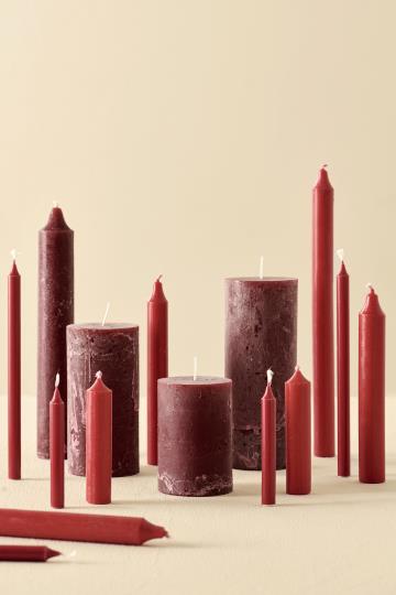 Stumpenkerze Celia, 14cm hoch, rot
