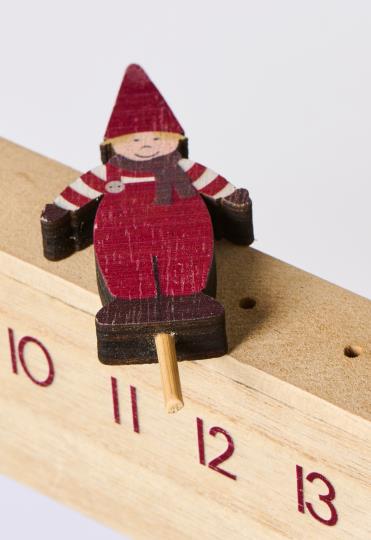 Holzkalender, 1-24, gehendes Wichtelmännchen, Adventskalender