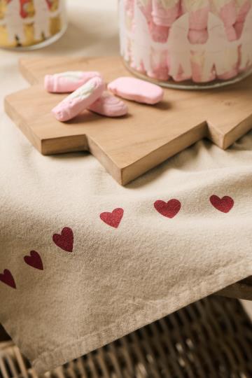 Geschirrtuch Emma, natur, rote Herzen, 50x70cm