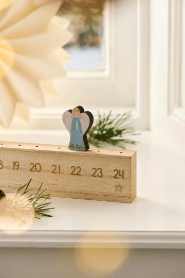 Holzkalender, 1-24, gehender Engel, Adventskalender