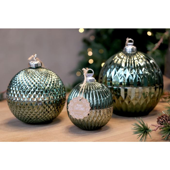 Kerze, in Glas-Weihnachtskugel mit Muster, H14,5/D13m moosgrün  von Chic Antique