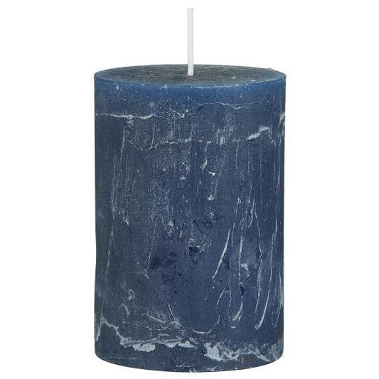 Stumpenkerze Celia, 10cm hoch, kornblumen-blau