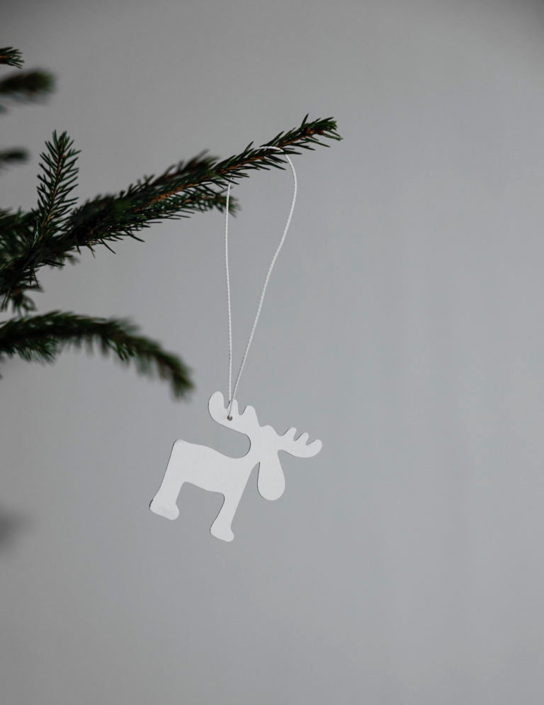 Holzanhänger Yngve, Rentier, weiß