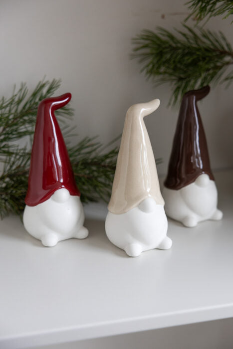 Keramikfigur Zwerg Samuel, Weihnachtszwerg, rote Mütze