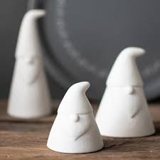 Keramikfigur Weihnachtsmann Knut, Mütze, Bart, Nase, klein